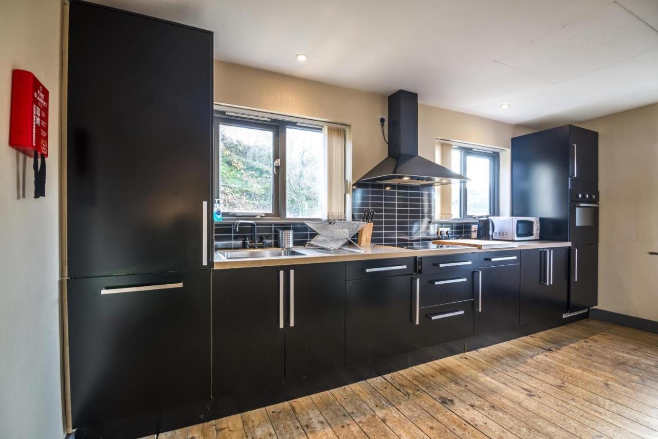 Rock - 3 Bedroom -